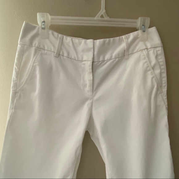 LOFT White Twill Bermuda Shorts Size 2 - Picture 4 of 8